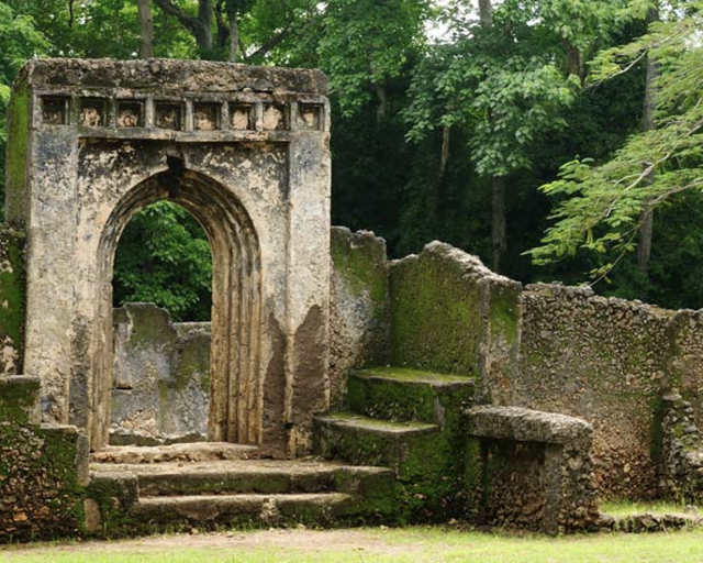 Gede Ruins