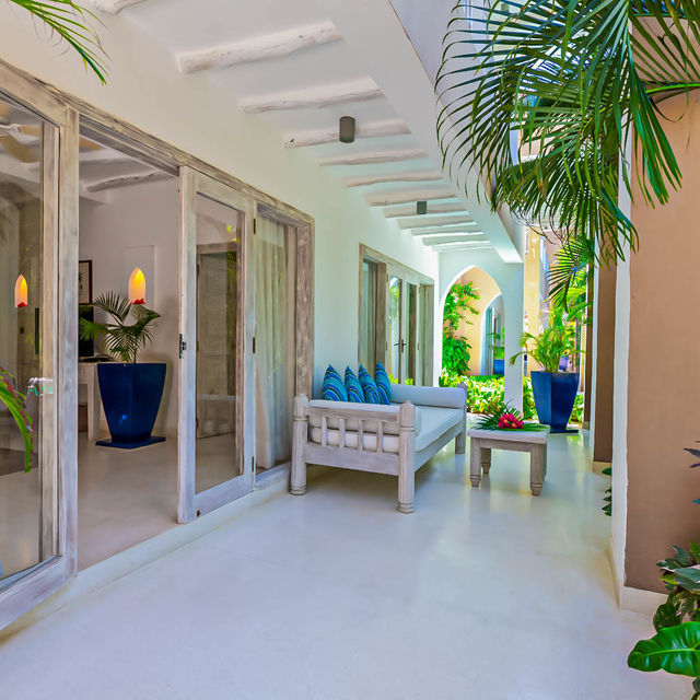 Medina Palms | Suites and Villas