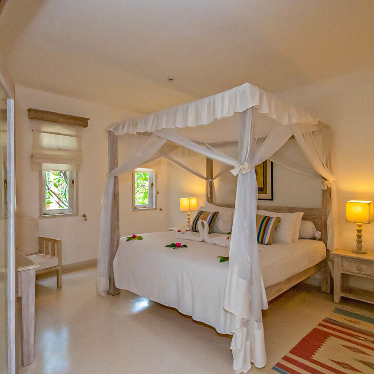 Luxury Four-bedroom Villa