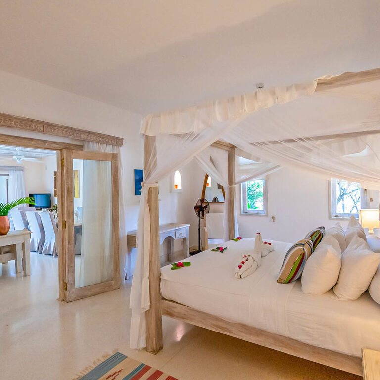 Luxury Four-bedroom Villa